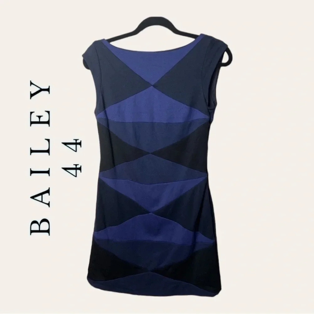 0399. Bailey 44 BODYCON MINI DRESS NAVY‎ BLUE AND BLACK SIZE SMALL